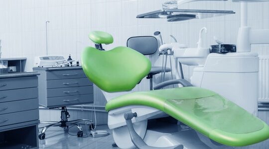 trouver-un-cabinet-dentaire-a-la-defense